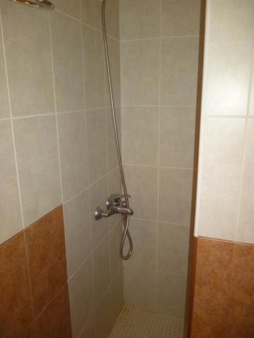 400mtr, Of Mountain With Spectacular Surround View 200mtr Appartement *